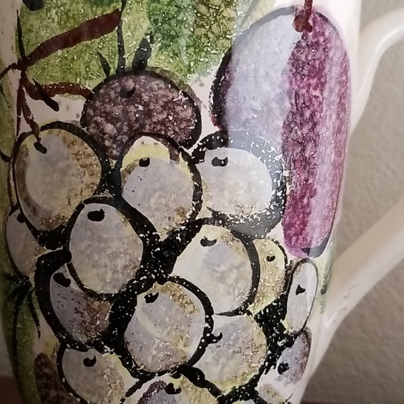 Pitcher with grapes - Picture 2 of 5